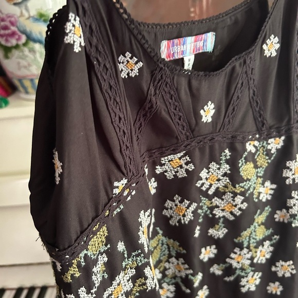 Urban Outfitters Black Floral Mini Dress Medium - Picture 6 of 16